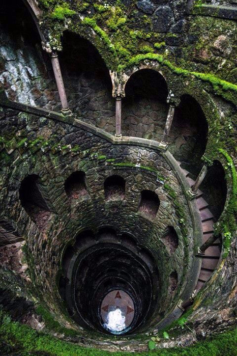 d0f30da29146c3050946bcaef0a2f47a--spiral-staircases-stairways (466x700, 430Kb)