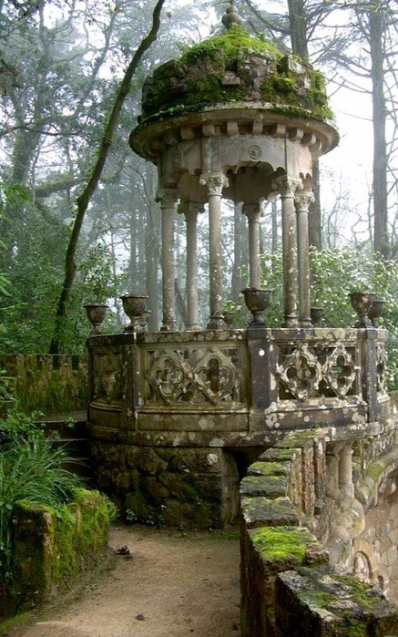 6c9f025149dcab14c565c939d1db19aa--sintra-portugal-quinta-da-regaleira (437x700, 416Kb)