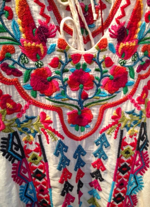 1f67f1cfe75daf97cc33e876f61e74c8--mexican-embroidery-mexican-style (508x700, 501Kb)