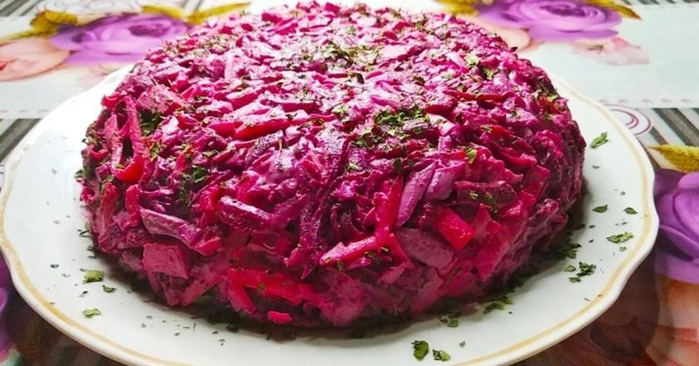 салат розовый фламинго вкусный и яркий 1 (700x366, 299Kb)