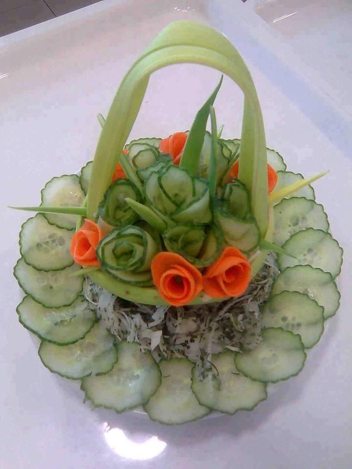 Food art. #foodart #fruitandvegetablecarving