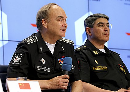 На пресс-конференции по случаю начала военных учений, 30 июля 2015 года.