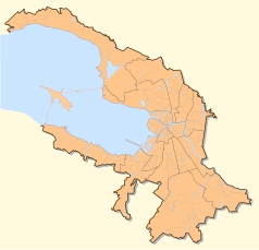 Mapa konturowa Petersburga, blisko centrum na prawo znajduje się punkt z opisem „Pomnik Piotra I (Miedziany Jeździec)”