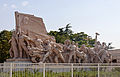 Скульптура у Мавзолея Мао Цзедуна, Пекин (Китай)