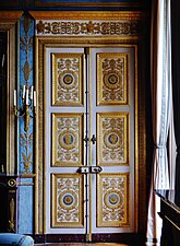 Дверь Голубой комнаты Компьенского дворца, Франция