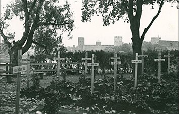 Могилы германских солдат в Тёмном саду. 1 января 1942 года