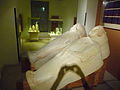 Финикийские саркофаги, найденные в Кадисе, теперь в Археологическом музее Кадиса; считается, что саркофаги были завезены с финикийской родины вокруг Сидона[13]
