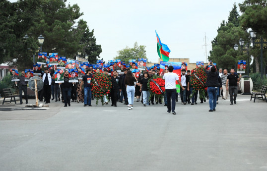 Antiterror əməliyyatlarında şəhid olan hərbçilərin xatirəsi Gəncədə yad edilib