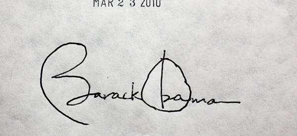 Obama healthcare signature hc slideshow.jpg