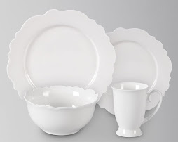 THE CUTEST SCALLOPED PLATES EVER!!!