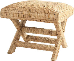 DARLING STOOL!