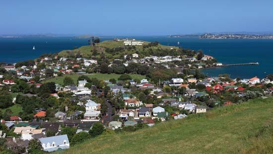 Devonport on Hauraki Gulf/Tīkapa Moana