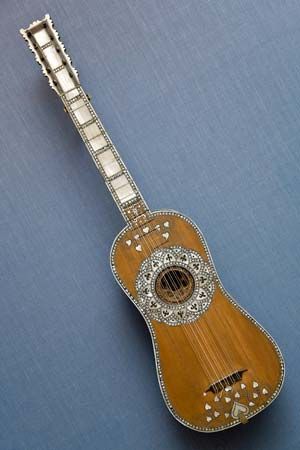 Venetian guitar