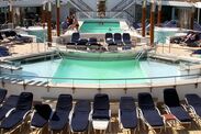 cruise rude passenger behaviour 