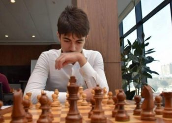 Мурадлы стал победителем шахматного турнира в ОАЭ