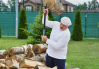 Лукашенко нарубил дров (видео)
