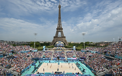 volley-ball de plage, Stade de la Tour Eiffel, vue du stade et de la Tour Eiffel