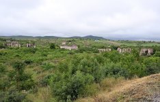 Президент Ильхам Алиев и Президент Александр Лукашенко посмотрели разрушенные места города Физули и ознакомились с Генпланом города (ФОТО/ВИДЕО)
