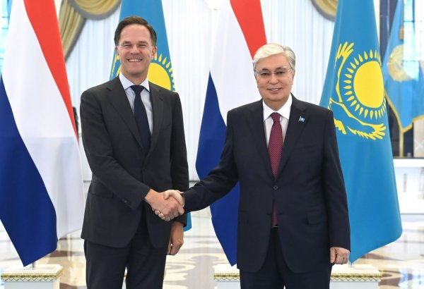 Премьер-министр Нидерландов прибыл с визитом в Казахстан