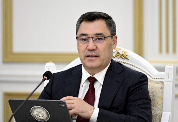 Президент Кыргызстана вылетел в Азербайджан