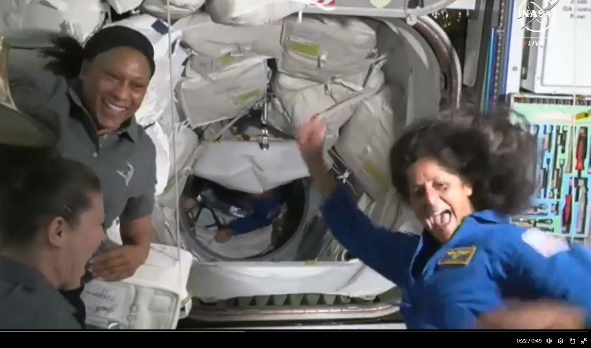 Les astronautes Suni Williams et Butch Wilmore embarquant sur l’ISS, le 6 juin 2024. 