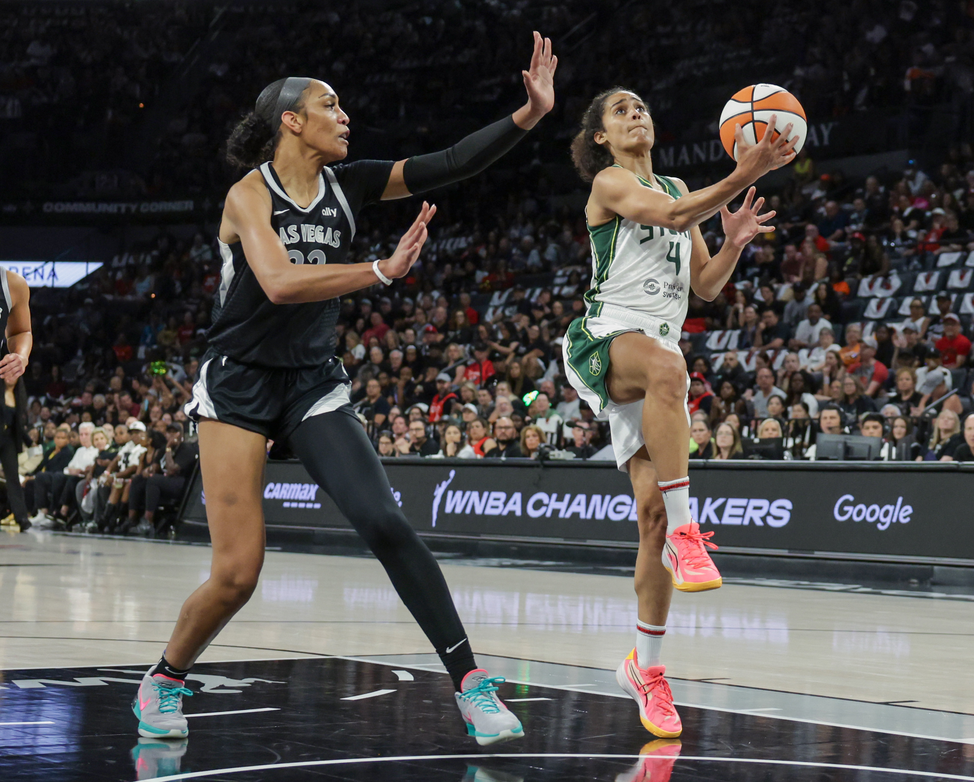 Seattle Storm v Las Vegas Aces - Game One