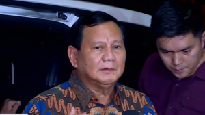 Prabowo Silaturahmi dengan Tim Hukum Prabowo-Gibran