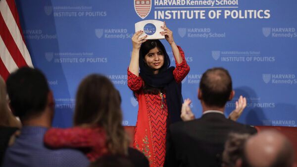 HARVARD AWARD MALALA - Sputnik International