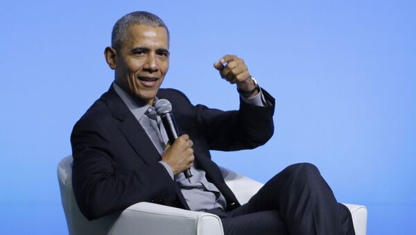 Former US President Barack Obama gesture as he attends the values-based leadership during a plenary session of the Gathering of Rising Leaders in the Asia Pacific, organized by the Obama Foundation in Kuala Lumpur, Malaysia, Friday, Dec. 13, 2019. - Sputnik International