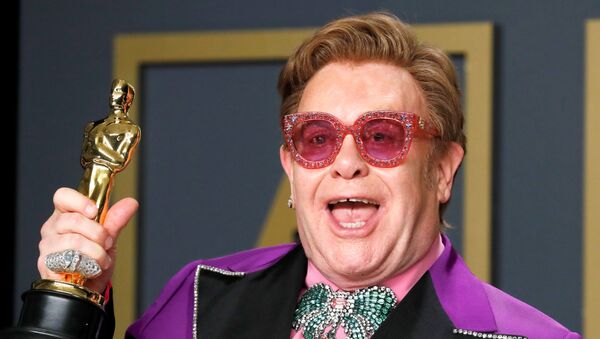 Elton John poses with the Oscar for Best Original Song for (I'm Gonna) Love Me Again from Rocketman in the photo room during the 92nd Academy Awards in Hollywood, Los Angeles, California, U.S., February 9, 2020. - Sputnik International