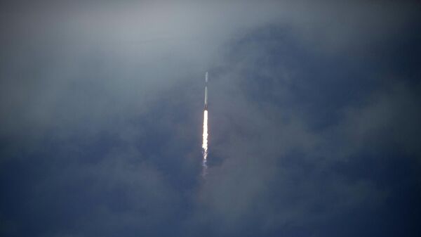 Запуск Falcon 9 с двумя астронавтами НАСА на борту корабля Crew Dragon