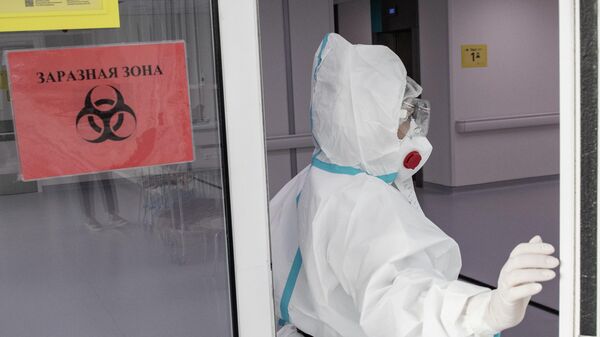 Врач городской клинической больницы №40 в Москве, где проходят лечение больные коронавирусной инфекцией 