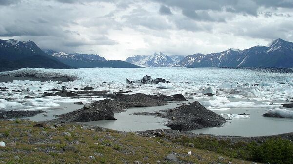 Вид на ледник Кник, Аляска