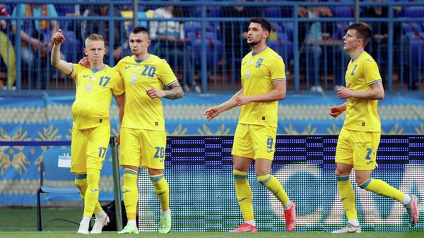  Футболисты сборной Украины