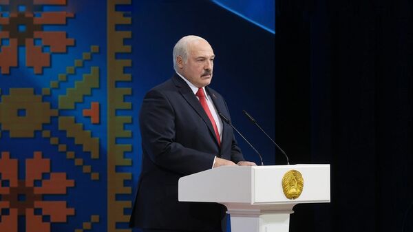 Президент Белоруссии Александр Лукашенко во время выступления на Торжественном собрании в честь Дня Независимости в Минске