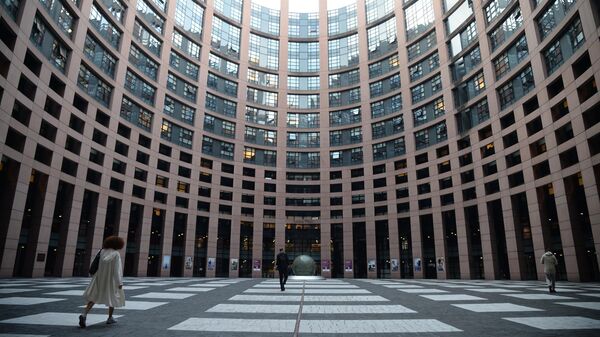 Здание Европейского парламента в Страсбурге