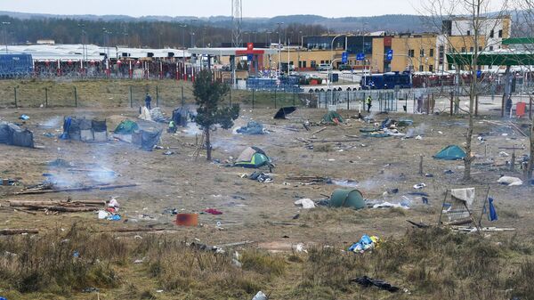 Опустевший лагерь нелегальных мигрантов возле пункта пропуска Брузги на белорусско-польской границе