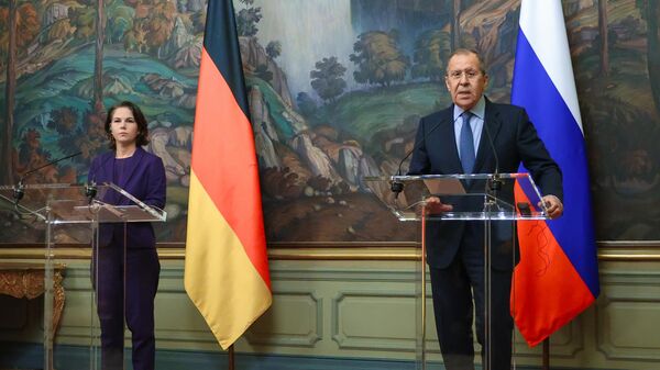 Министр иностранных дел РФ Сергей Лавров и министр иностранных дел Германии Анналена Бербок на пресс-конференции по итогам переговоров