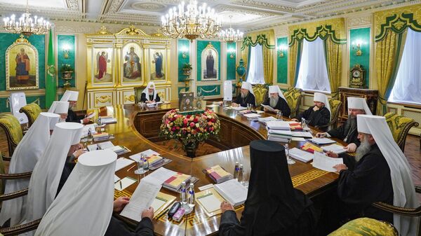 Заседание Священного Синода Русской Православной Церкви в Даниловом монастыре в Москве