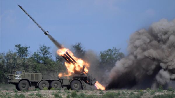 Реактивная система залпового огня Ураган подразделения Вооруженных сил России, задействованного в специальной военной операции на Украине