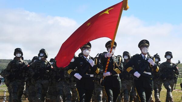 Китайские военнослужащие