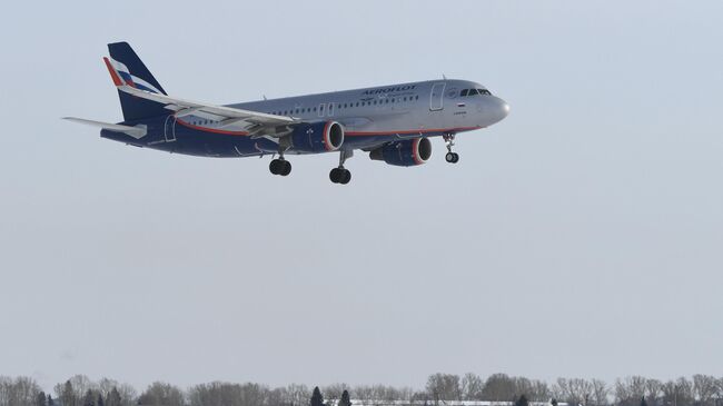 Самолет Airbus A320 авиакомпании Аэрофлот 