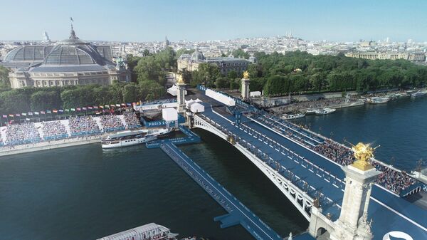 Река Сена. Париж готовится к Олимпийским играм 2024 года. Архивное фото