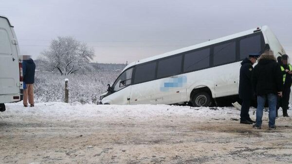На месте ДТП с участием экскурсионного автобуса в Калужской области