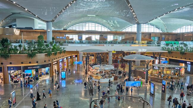 Терминал международного аэропорта Стамбула