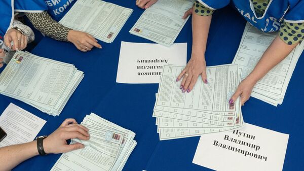 Подсчет голосов на выборах президента РФ на избирательном участке
