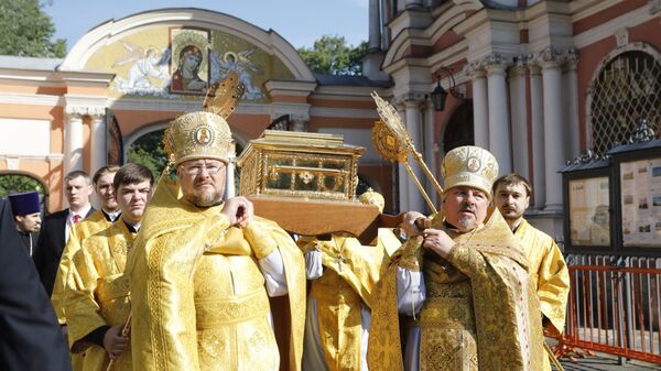Ковчег с мощами святителя Николая Чудотворца в Петербурге