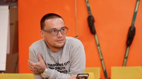 Российский рэп-исполнитель, основатель бренда одежды Lugang Алексей Долматов