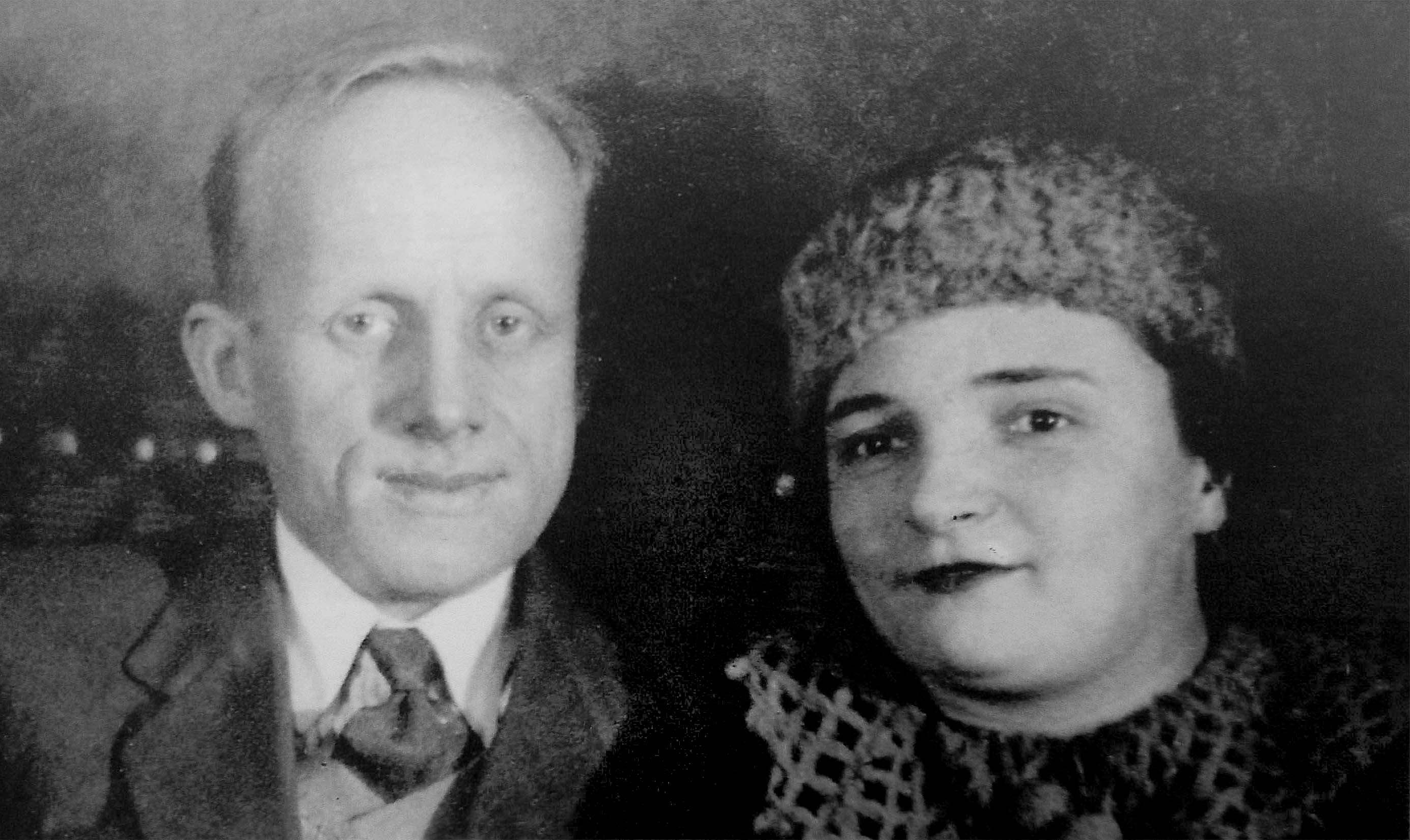 Павел Тюменев с женой Антониной.