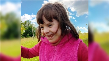 Apel za liječenje: Hana ima Downov sindrom i ne čuje, pomozimo joj